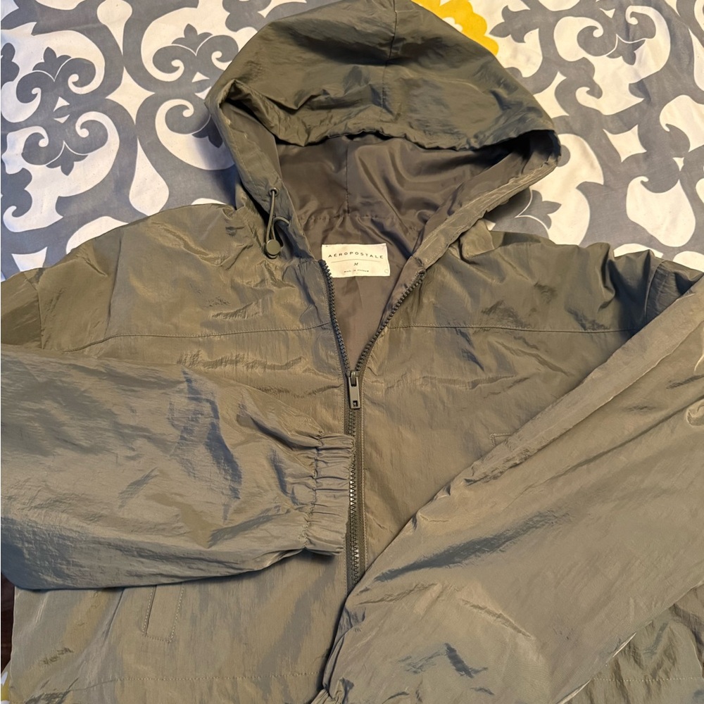 Aeropostale Olive Green Raincoat with Hood and Lightweight Fabric